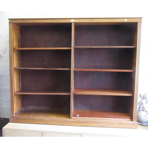 1445 - Mid 20th Century mahogany open bookcase with adjustable shelves, 165 x 27 x138cm high