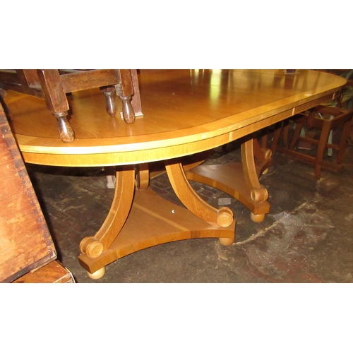 1173 - Mid to late 20th Century honey oak and sycamore crossbanded twin pedestal D-end dining table, raised... 