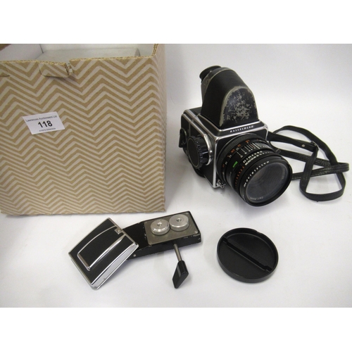 118 - Hasselblad Model 500C / M medium format camera outfit, Body No. RC1299308 with a Hasselblad prism fi... 