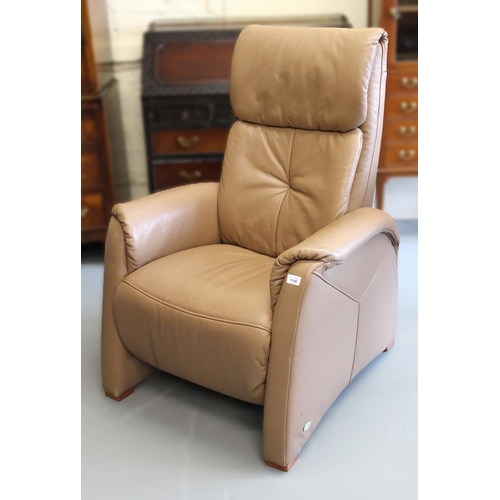 1186 - Modern mid tan leather upholstered armchair by Himolla