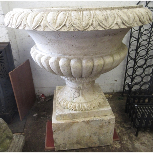 1477 - Large 20th Century reconstituted marble pedestal garden urn of classical form, the acanthus rim abov... 