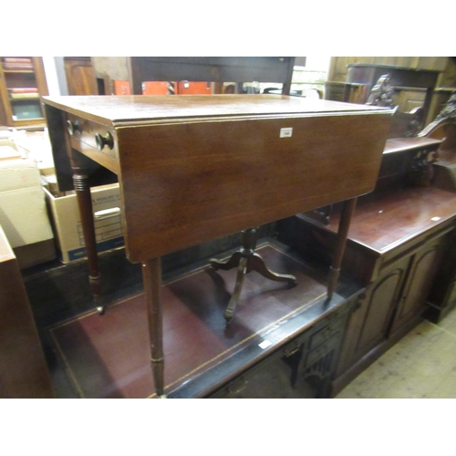 1546 - 19th Century mahogany rectangular drop-leaf Pembroke table