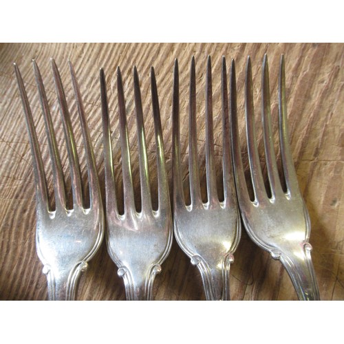 488 - Part canteen of Victorian silver Fiddle and Thread pattern cutlery comprising: eight tablespoons, si... 