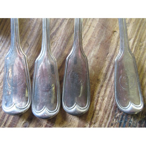 488 - Part canteen of Victorian silver Fiddle and Thread pattern cutlery comprising: eight tablespoons, si... 