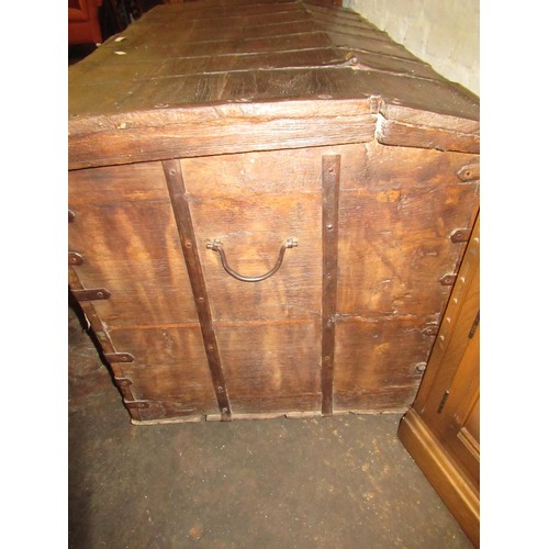 1456 - Large Indian hardwood and metal banded trunk with hinged cover, 118cm wide