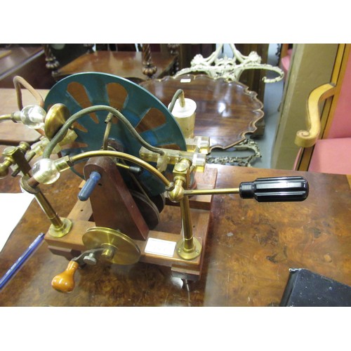 94C - Early to mid 20th Century Wimshurst electrostatic machine