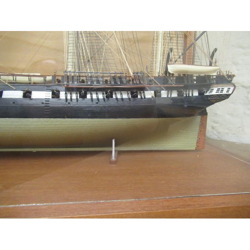 173 - Modern hand built model of the USS Constitution in a glazed display case, 72 x 90cm x 34cm deep, tog... 