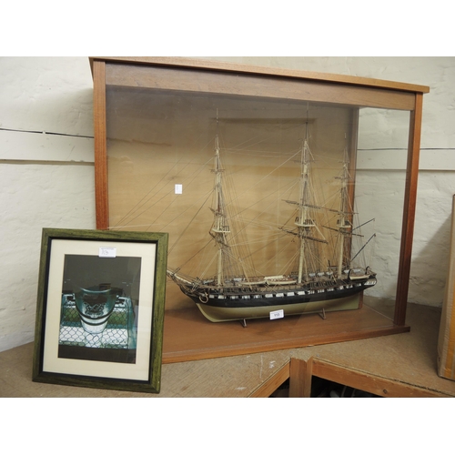 113 - Modern hand built model of the USS Constitution in a glazed display case, 72 x 90cm x 34cm deep, tog... 