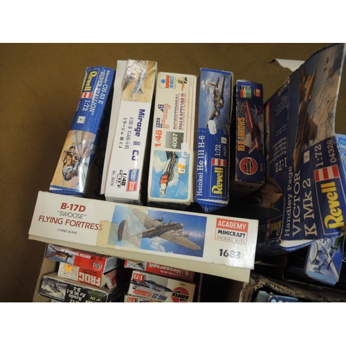 206 - Six boxes containing a large quantity of unbuilt model aircraft kits including Frog, Airfix, Revell ... 