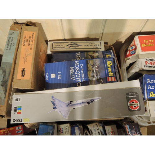 207 - Nine boxes containing a large quantity of unbuilt model aircraft kits including Frog, Airfix, Revell... 