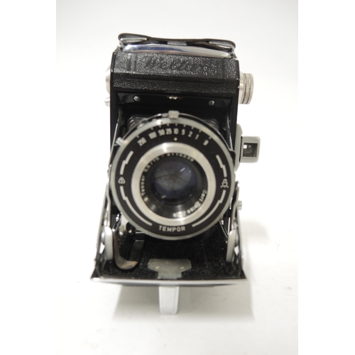 241 - Rhein Metall Weltax medium format folding bellows camera (film tested)