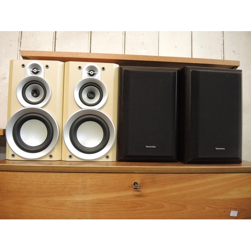 289 - Pair of Danish Jamo Classic 8 150-200 watt floorstanding speakers, together with a pair of Technics ... 