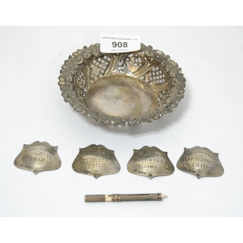 908 - Small Sheffield silver circular pierced trinket dish,  four small silver labels and a silver tooth p... 