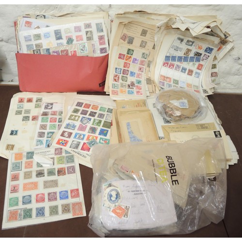 367 - Bag containing a quantity of various World stamps, loose leaves etc.