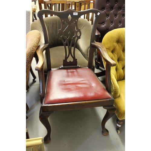 1462 - Late 19th / early 20th Century Chippendale style mahogany open armchair, with drop-in seat and cabri... 