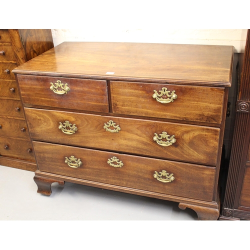 1473 - Mid 18th Century mahogany chest of two short over two long drawers with original brass swan neck han... 