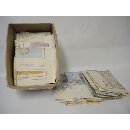 307 - Large quantity of aeronautical maps, mainly 1940's and 1950's