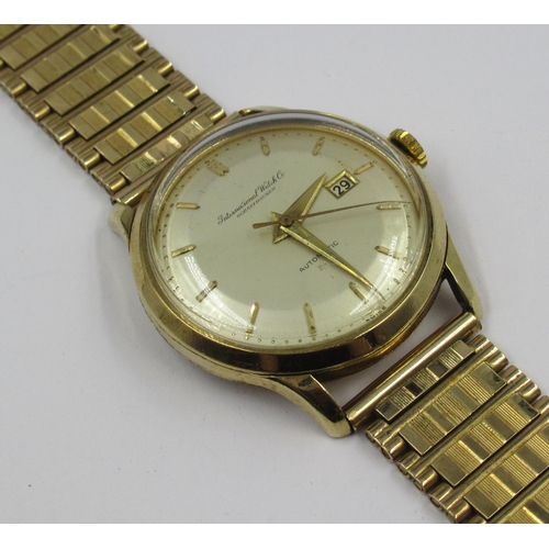 742 - International Watch Company Schaffhausen, gentleman's 9ct gold cased wristwatch with centre seconds ... 