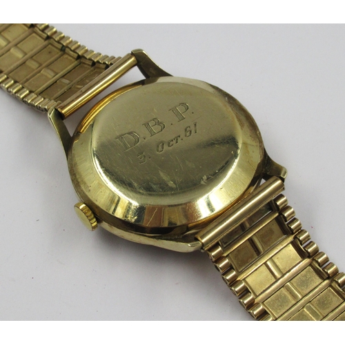 742 - International Watch Company Schaffhausen, gentleman's 9ct gold cased wristwatch with centre seconds ... 