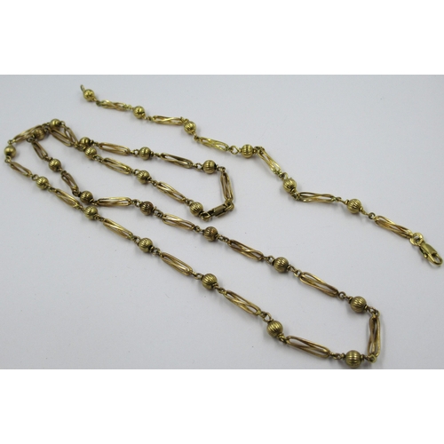 745 - 9ct Gold necklace with matching bracelet, 21.5g