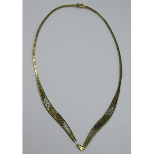 750 - 9ct Gold necklet (at fault), 10.5g