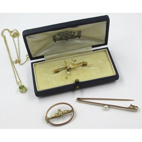 817 - 9ct Gold RAF brooch, gilt metal pendant on a 9ct gold chain and two unmarked bar brooches