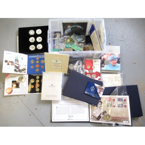 860 - Box containing a collection of various British proof coin sets, including 2011, with some silver pro... 