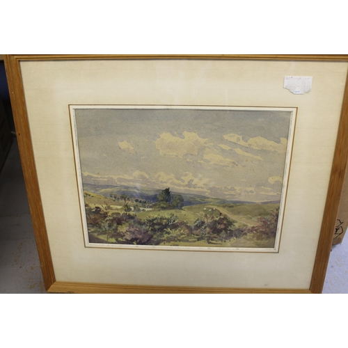 931 - Box containing a quantity of various 19th and 20th Century gilt framed watercolours including landsc... 