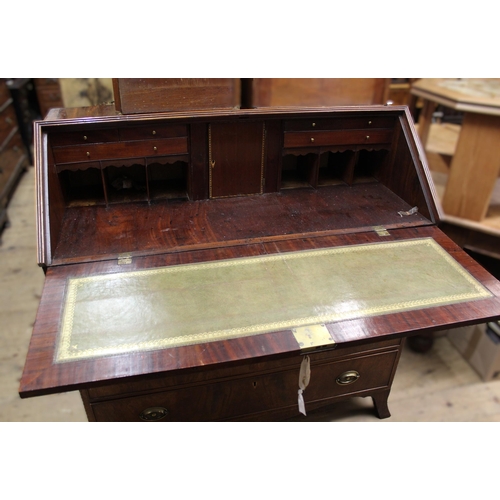 1225 - 19th Century mahogany crossbanded and inlaid bureau, the fall front with shell inlay enclosing a fit... 