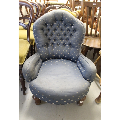 1714 - Victorian button upholstered nursing chair