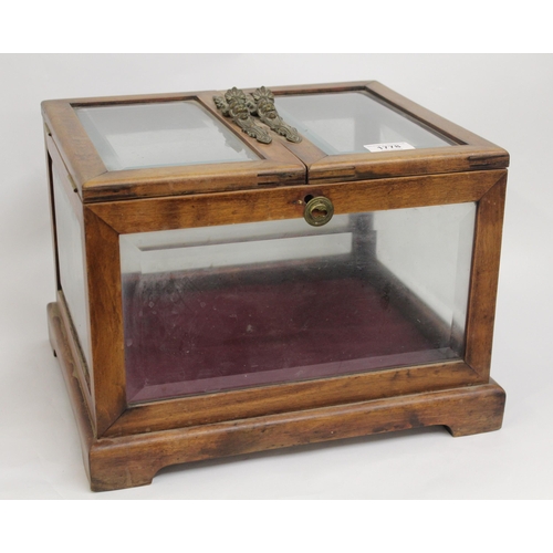 1778 - Victorian glazed table top display cabinet with twin hinged top, 34 x 28 x 26cm high