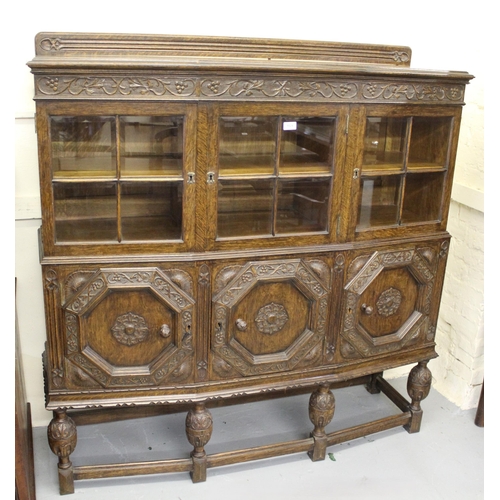 1824 - Good quality oak side cabinet circa 1930, with an arrangement of various carved, moulded and bevelle... 