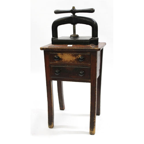 1842 - 19th Century cast iron book press on a stained pine stand