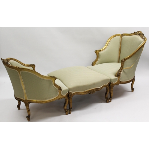 1867 - Late 19th / early 20th Century French carved giltwood Duchesse Brisee three piece suite, comprising ... 