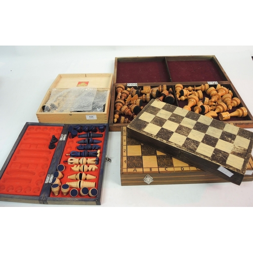 111 - Quantity of mid to late 20th Century wooden chess boards and chess sets