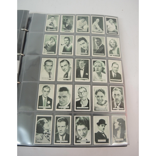 310 - One album of cigarette cards of Sportsman Fly Fishing packs