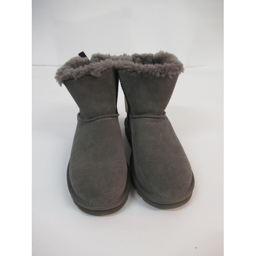 47 - Pair of ladies Ugg plush suede boots, UK size 4