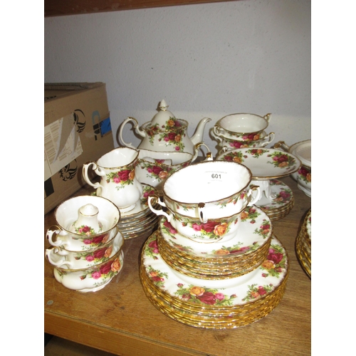 601 - Large quantity of Royal Albert Old Country Roses pattern dinner and teaware (some seconds)