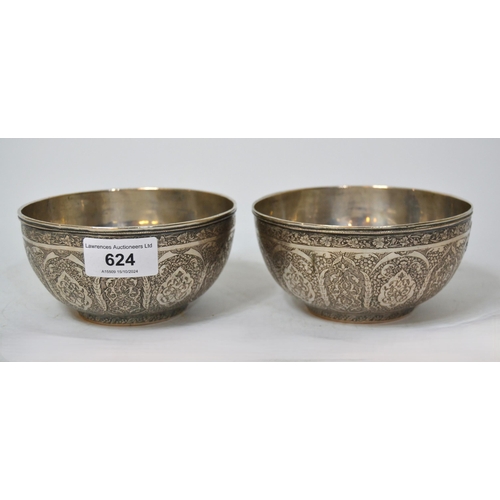 624 - Pair of Middle Eastern silver bowls with engraved decoration, 12.5cm diameter, 10.5oz t