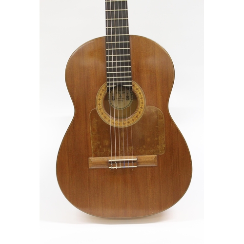 70 - Robert Grummitt of Caterham, Surrey, classical guitar built for John Renbourn, 1978, together with v... 