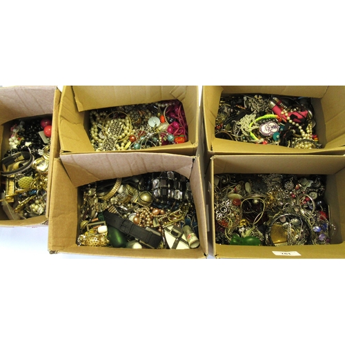 761 - Five small boxes of various costume jewellery