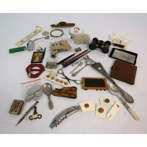 84 - Box containing a collection of miscellaneous small collectables, including a pair of silver mounted ... 