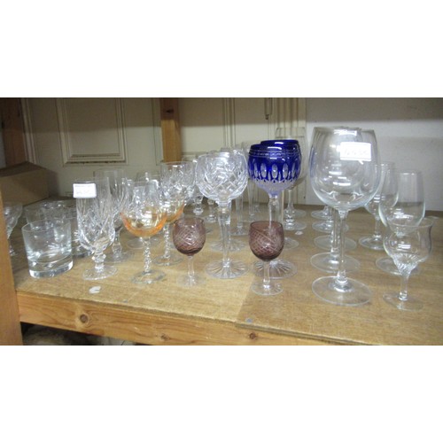 443C - Quantity of modern drinking glasses by Dartington