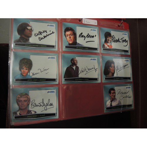 316 - Five albums of Doctor Who trading cards, including autograph cards etc.