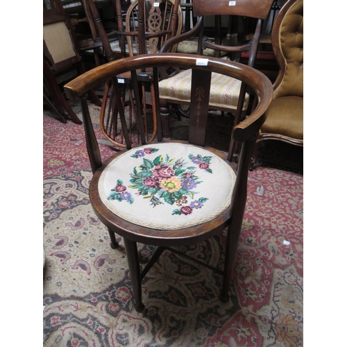 1843 - Late Victorian walnut rectangular fold-over card table on turned supports, together with an Edwardia... 