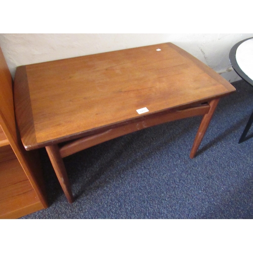 1913 - 1960's G plan rectangular coffee table on turned supports, 82 x 50 x 44cm high