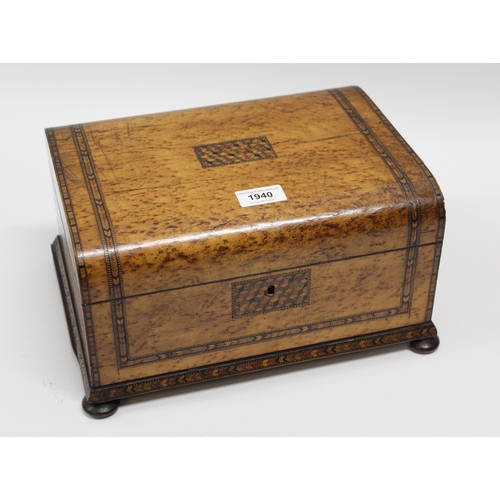 1940 - 19th Century birdseye maple Tunbridge ware inlaid dome top casket