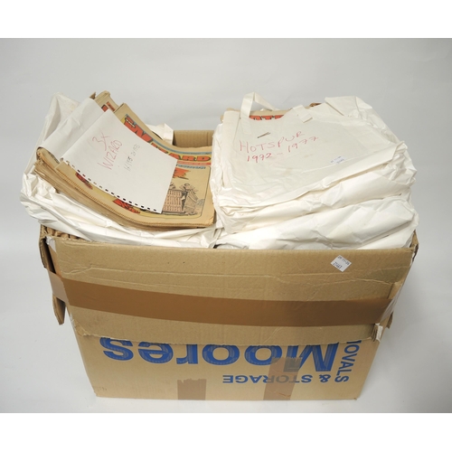 228 - Box containing a large quantity of various comics, mainly 1970's, including Star Wars, Superman, Ave... 