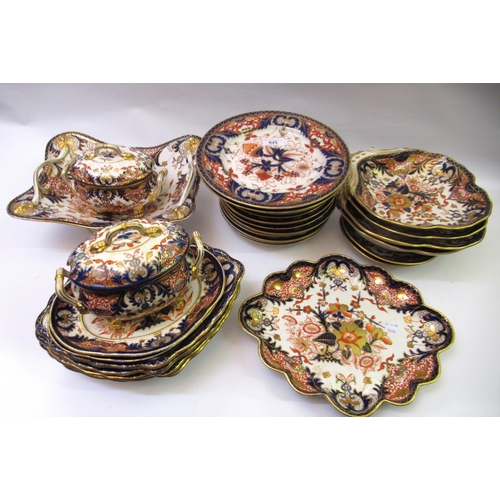 625 - 19th Century Derby dessert service, floral decorated in red, blue and gilt, comprising twelve plates... 