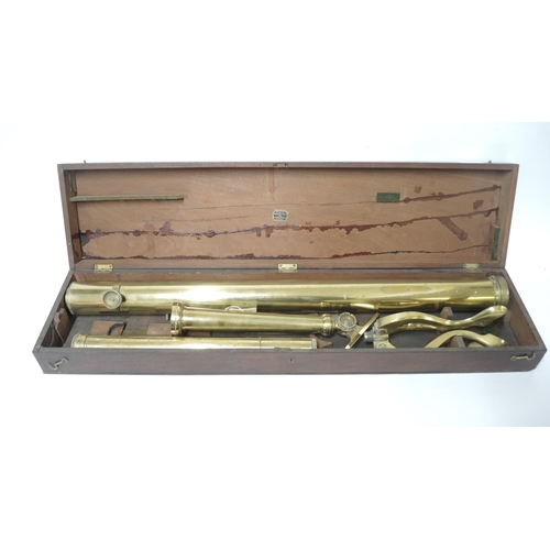 71 - Early 19th Century gilt brass library telescope, the mahogany case labelled Gilbert & Company, Leade... 